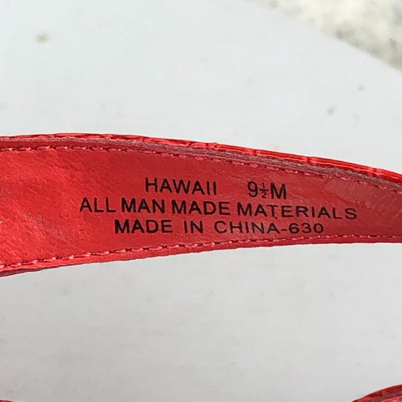 WHITE HOUSE BLACK MARKET Women's 9.5M Red Hawaii Croc Embossed Patent Heels - Picture 13 of 14